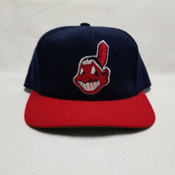 Vintage Other - Vintage Cleveland Indians snapback.